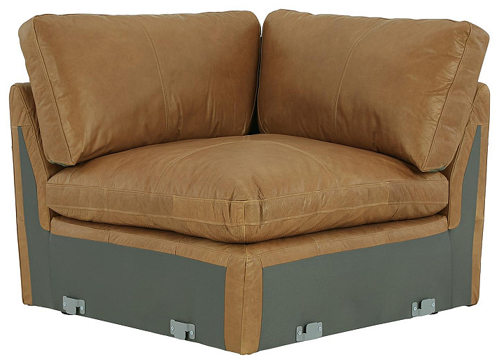 Kora Wedge