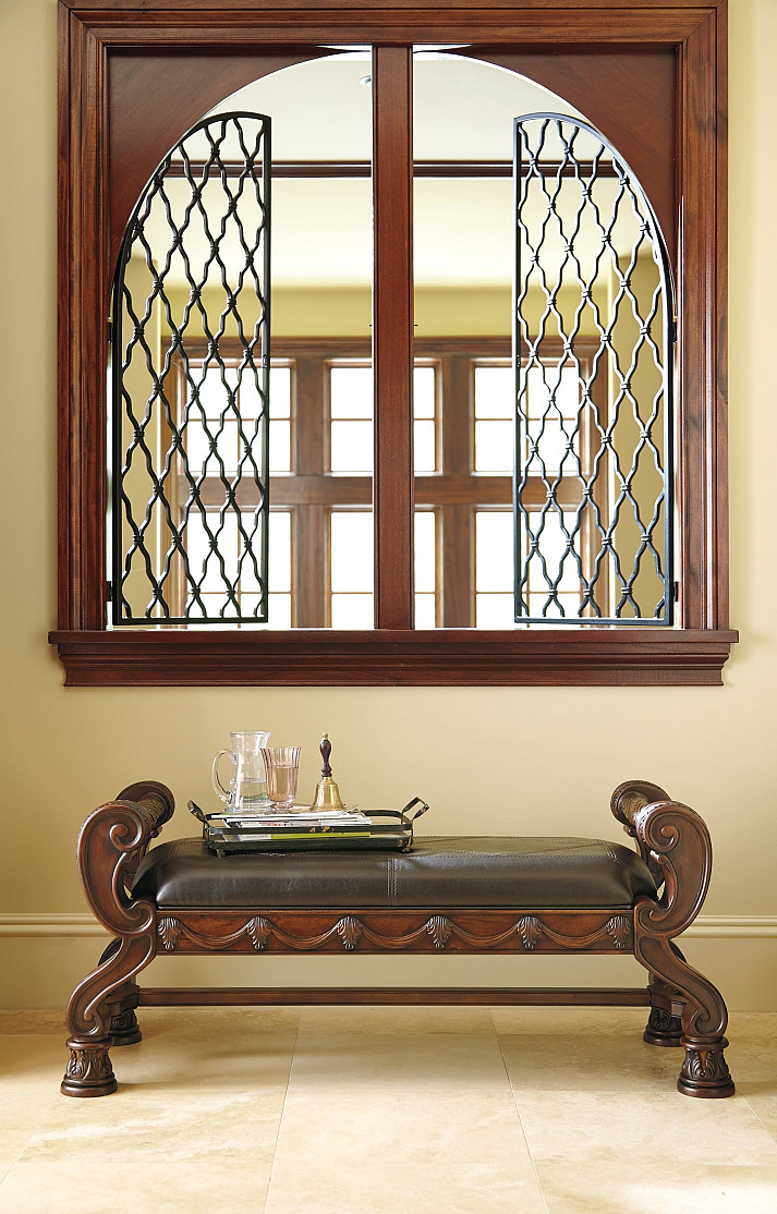 North Shore Large UPH Bedroom Bench