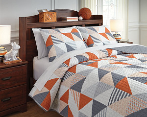 Layne Full Coverlet Set
