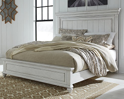Kanwyn Queen Panel Bed