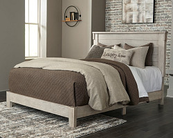 Hollentown Queen Panel Bed